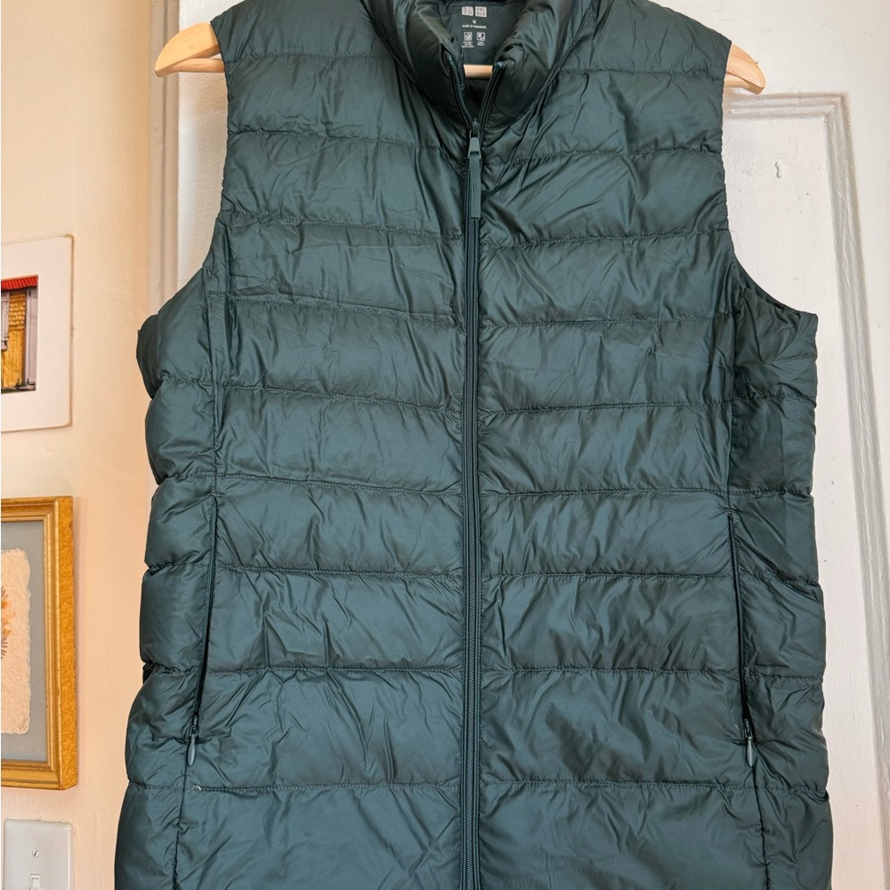 Uniqlo Forest Green Puffer Vest